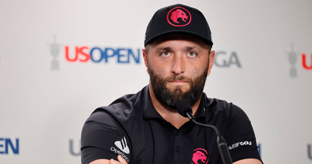 Jon Rahm hits volunteer with divot at PGA | Golf News