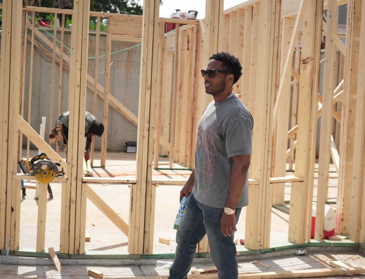 Mendeecees Harris Takes His Son to His First | Gossip Wire News