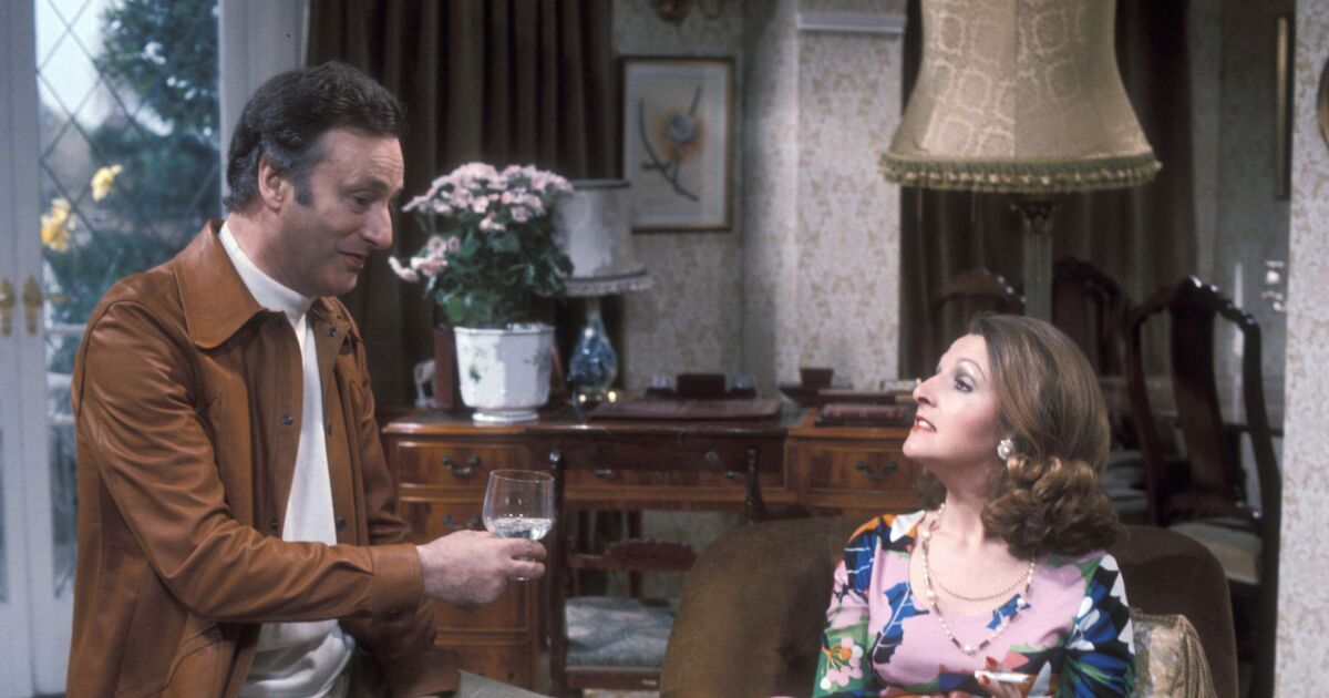 Sitcom legend died after four-decade cancer battle with | UK News