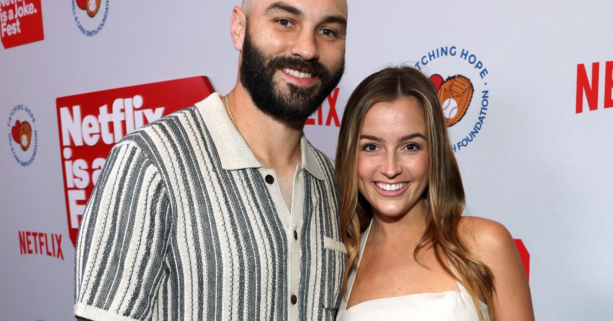 Dodger Tanner Scott’s wife reveals death threats