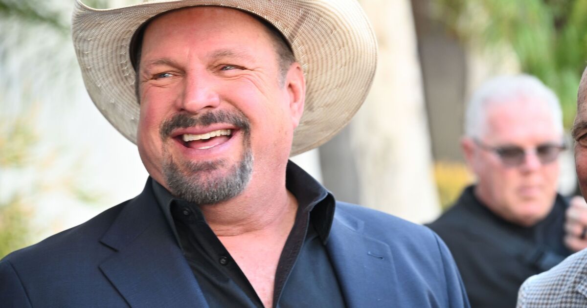 Inside country singer Garth Brooks' net worth - Music - | Music News
