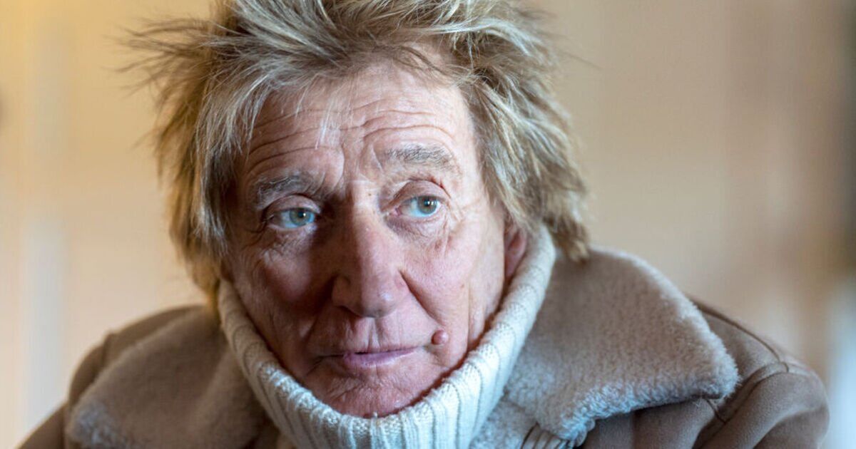 Rod Stewart says 'it's my last time' as devastated fans | UK News