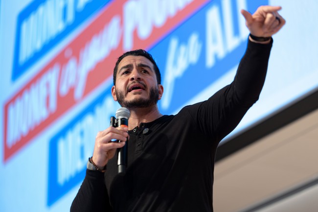 Abdul El-Sayed Leveled After 'Vile' Campaign Tweet