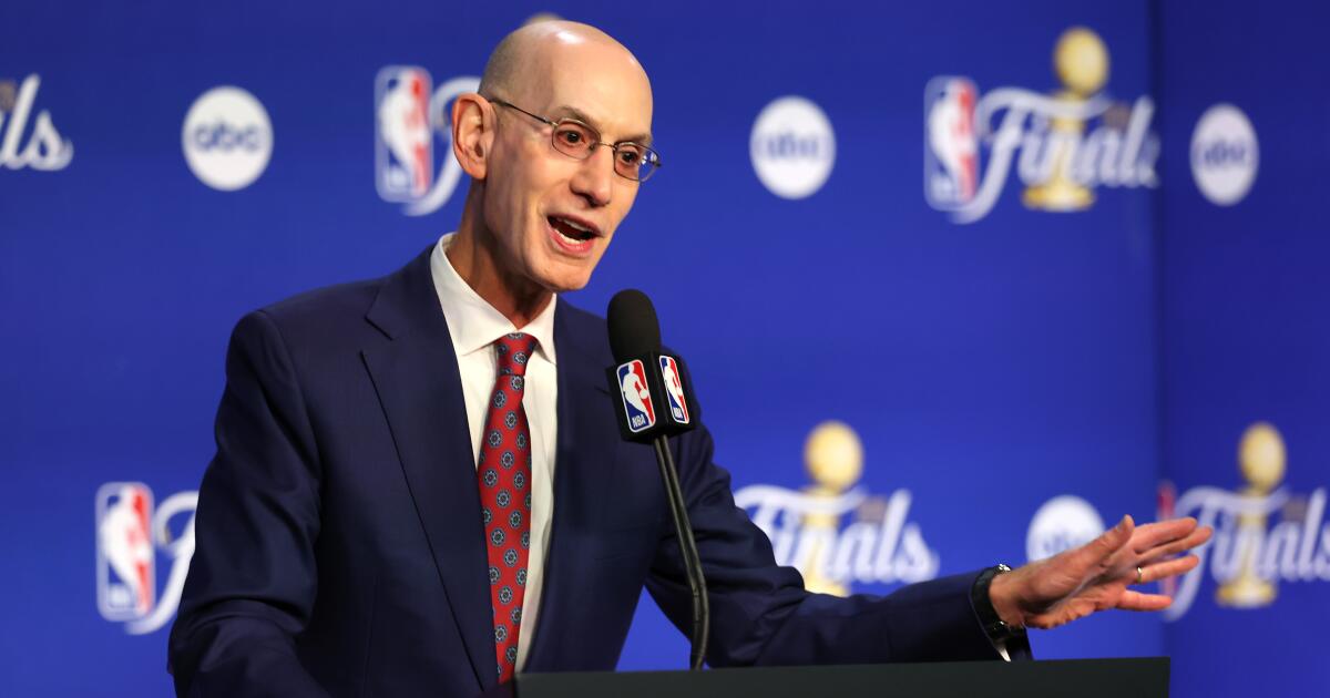 Adam Silver says Clippers probe should wrap up