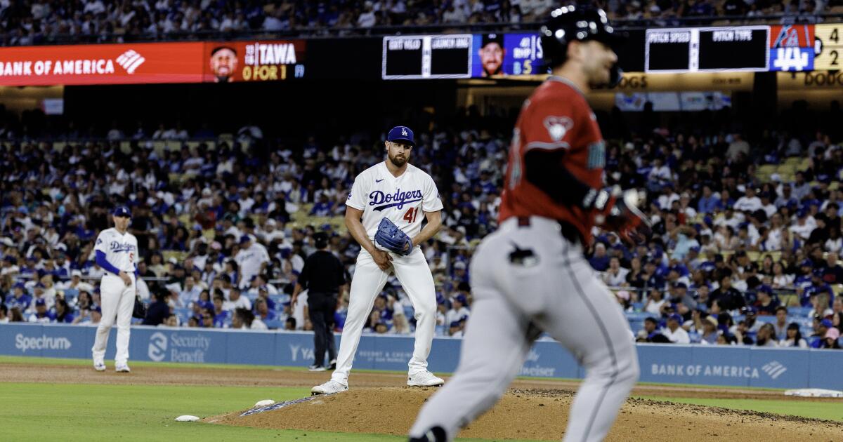 Dodgers plagued by pitching struggles, mistakes in