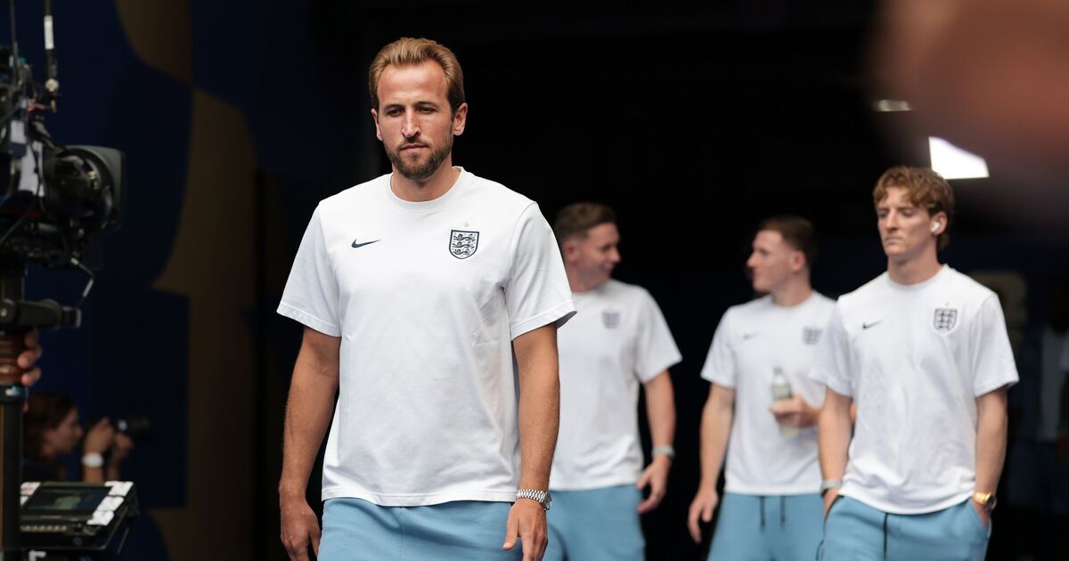 England fans panic over 'curse' as they realise Norway | UK News