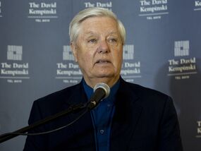 Fox News interrupts Lindsey Graham tribute for breaking | Latest US News