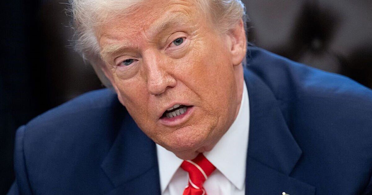 Gossip Wire News halted for breaking Donald Trump news in | UK News