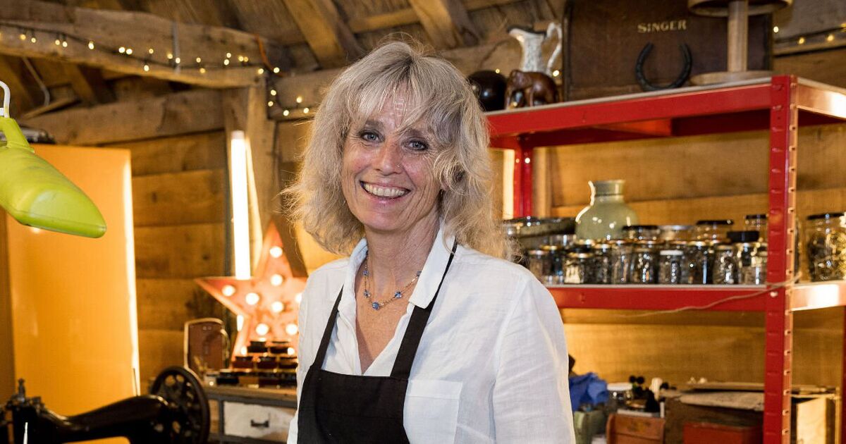 Inside BBC The Repair Shop Suzie Fletcher's life | UK News