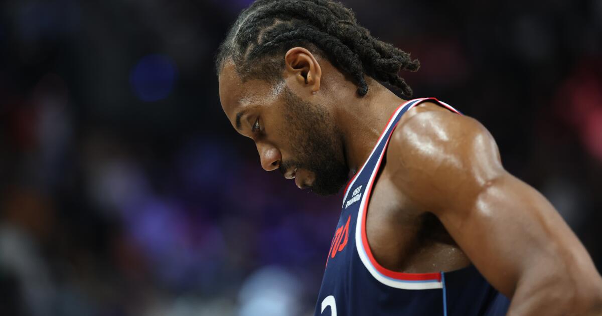 Kawhi Leonard trade put on hold until NBA probe