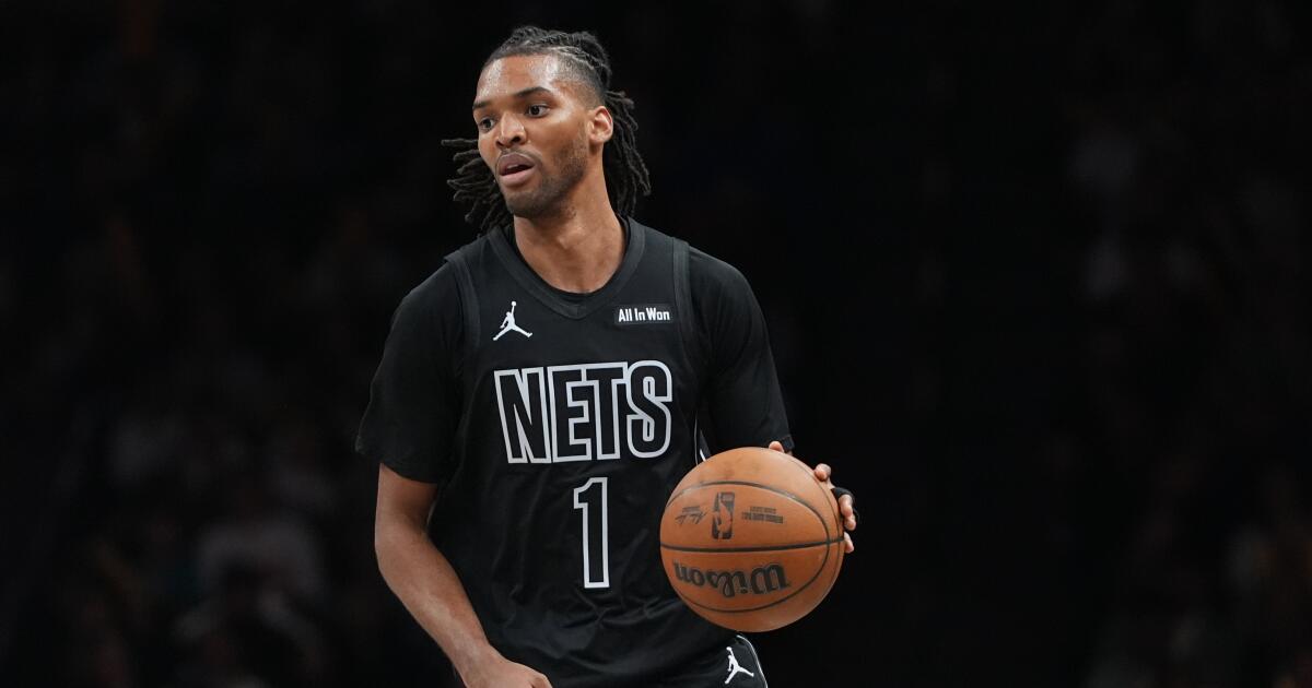 Lakers sign Ziaire Williams to one-year,