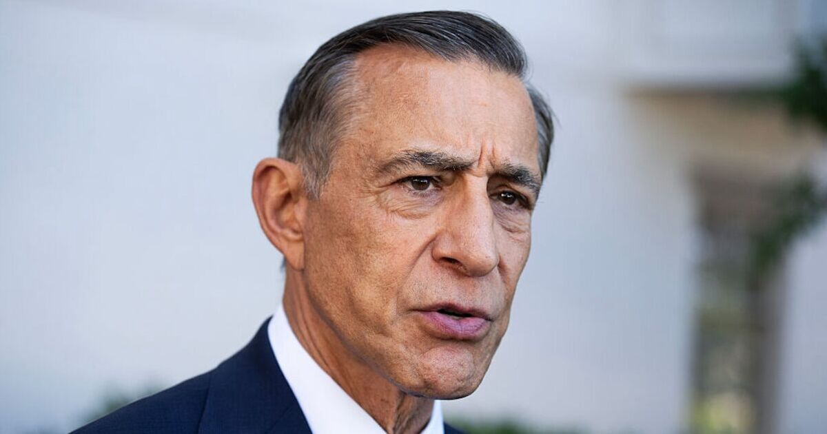 Topless man wanders into congressman's property on | TV Shows