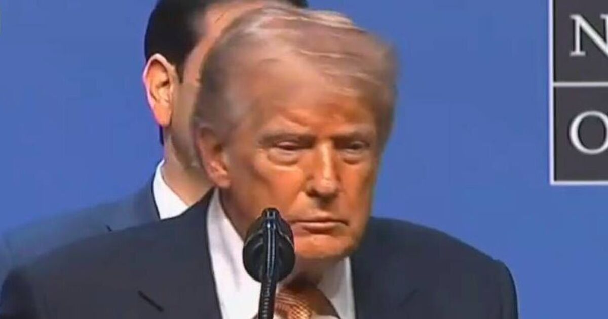 Trump hits out at female reporter before awkward | TV Shows
