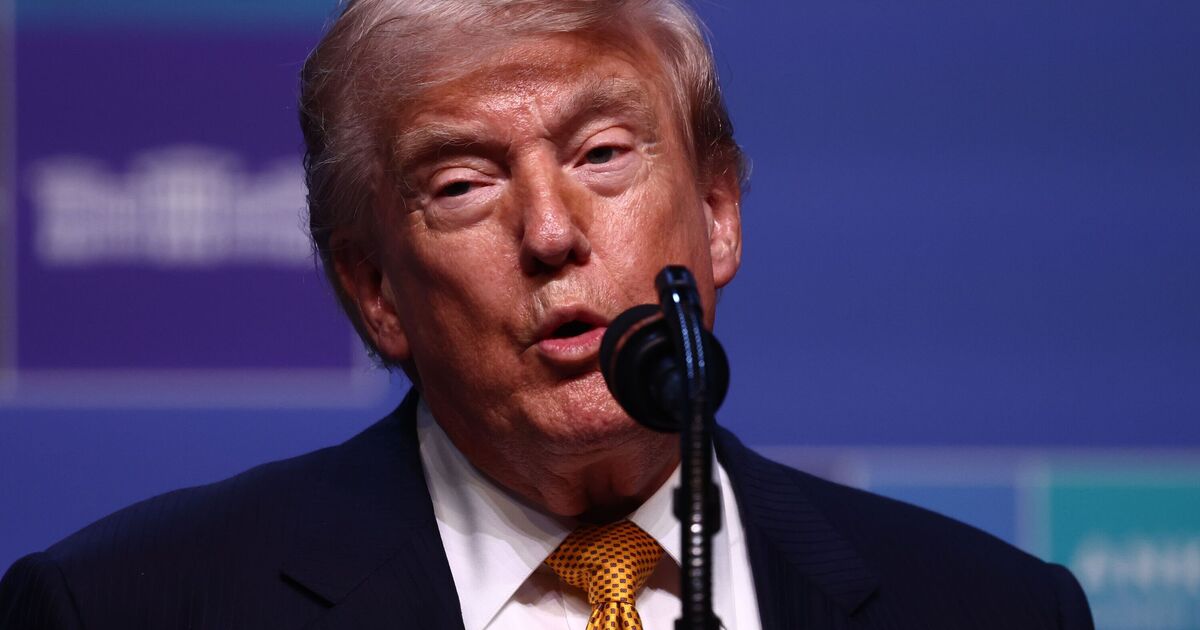 Trump says 1000 missiles are aimed at Iran should | Political News