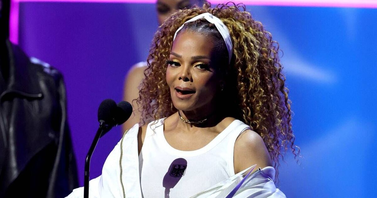 Janet Jackson looks ageless during rare AMAs | Music News