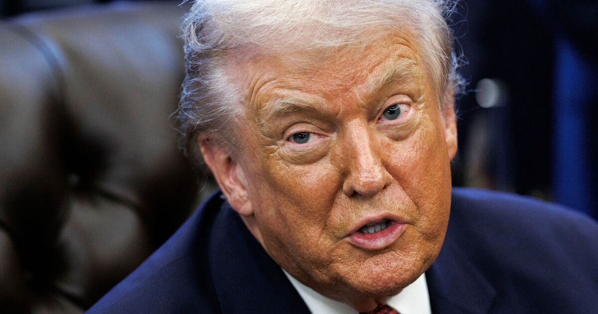 Donald Trump prepares nation for imminent mystery | Political News